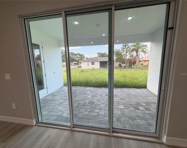 1100 Homer St Nw - Photo Thumbnail 4