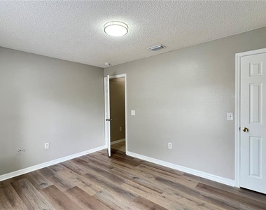 3831 Cinnamon Fern Loop - Photo Thumbnail 4