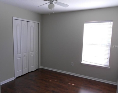 3911 Pemberly Pines Circle - Photo Thumbnail 9