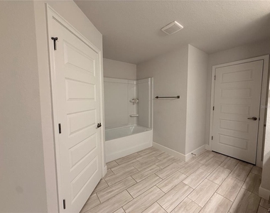 8797 Se 161st Place - Photo Thumbnail 26