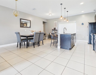 14942 Sw 24th Circle - Photo Thumbnail 1
