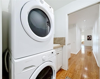6042 Topsail Road - Photo Thumbnail 33