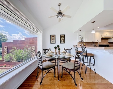 6042 Topsail Road - Photo Thumbnail 21
