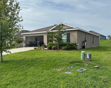 316 W Fairways View Drive - Photo Thumbnail 4