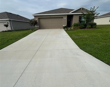 316 W Fairways View Drive - Photo Thumbnail 1