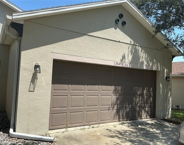 13545 Laranja Street - Photo Thumbnail 3