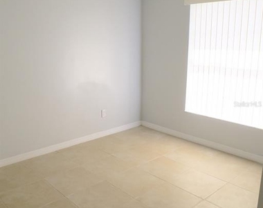 1513 Sophie Boulevard - Photo Thumbnail 12