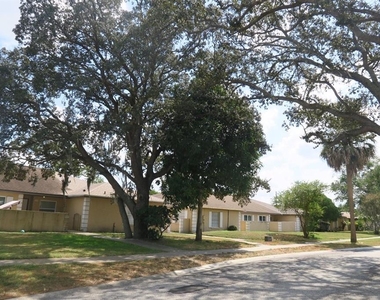 1513 Sophie Boulevard - Photo Thumbnail 19