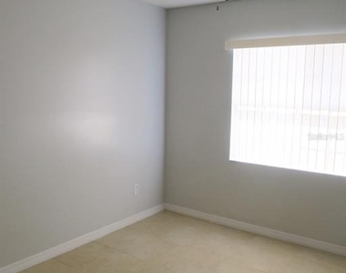1513 Sophie Boulevard - Photo Thumbnail 16