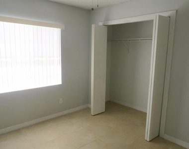 1513 Sophie Boulevard - Photo Thumbnail 15