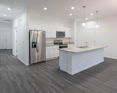 561 Wildmer Road Sw - Photo Thumbnail 4