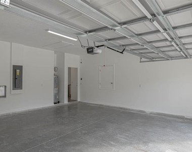 561 Wildmer Road Sw - Photo Thumbnail 16