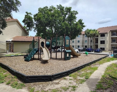 3024 Parkway Boulevard - Photo Thumbnail 12