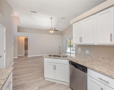 3846 Long Grove Lane - Photo Thumbnail 7