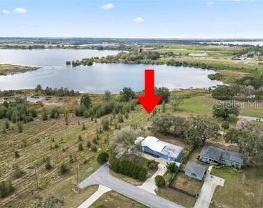 217 Kelly Street S - Photo Thumbnail 1