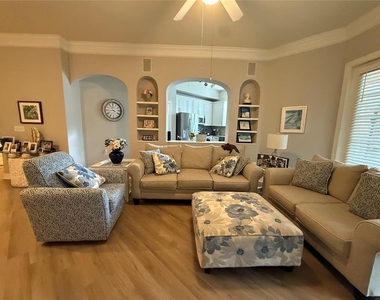515 Mirasol Circle - Photo Thumbnail 3