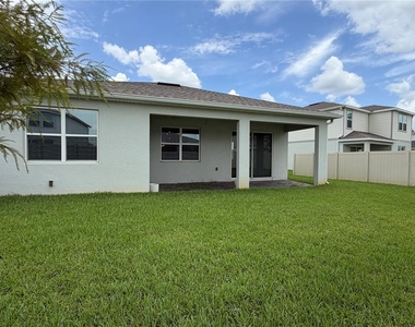 2610 Autumn Peace Dr - Photo Thumbnail 17