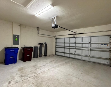 2610 Autumn Peace Dr - Photo Thumbnail 15