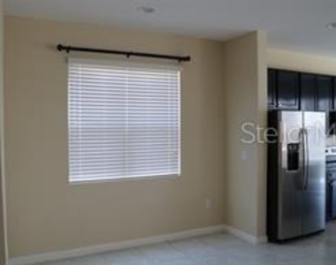 253 Alford Drive - Photo Thumbnail 8
