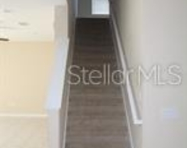 253 Alford Drive - Photo Thumbnail 5