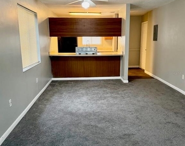 105 Cory Lane - Photo Thumbnail 2