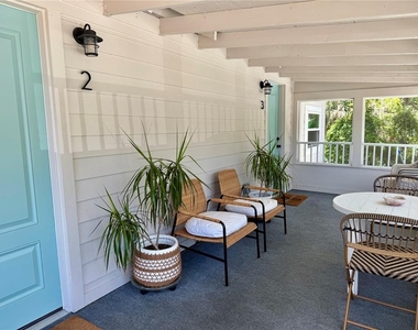 1357 Lakeshore Drive - Photo Thumbnail 4