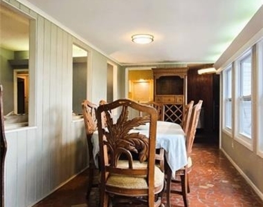 240 Masterpiece Road - Photo Thumbnail 15