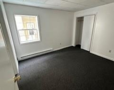 20 Water Street - Photo Thumbnail 5
