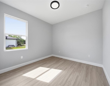 13443 Kaplan Terrace - Photo Thumbnail 16