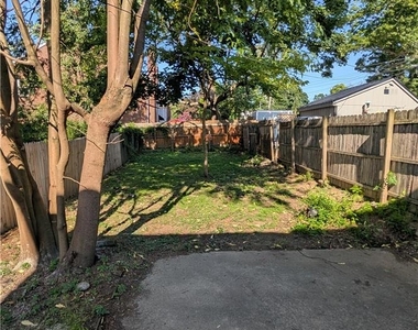 441 Linden Street - Photo Thumbnail 13