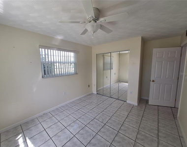 22191 New Rochelle Avenue - Photo Thumbnail 7