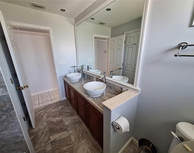 22191 New Rochelle Avenue - Photo Thumbnail 8