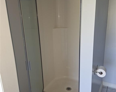 22191 New Rochelle Avenue - Photo Thumbnail 10