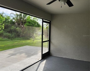 27270 Puno Drive - Photo Thumbnail 22