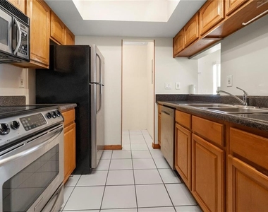 22278 Vick Street - Photo Thumbnail 12