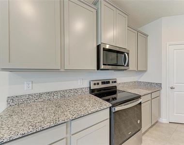 12432 Dora Trail - Photo Thumbnail 13