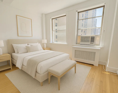 East 38th Street / Park Ave - Photo Thumbnail 3