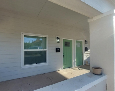 2414 San Diego Avenue - Photo Thumbnail 1