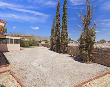 4805 Maureen Circle - Photo Thumbnail 30