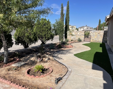 3057 Manny Aguilera Drive - Photo Thumbnail 27