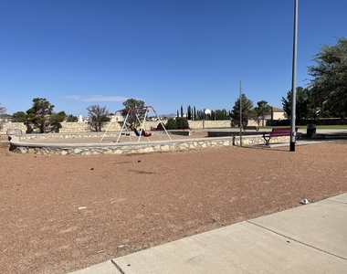 3057 Manny Aguilera Drive - Photo Thumbnail 30