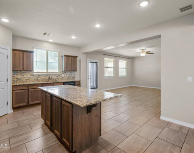 380 Canyon Vista Drive - Photo Thumbnail 13