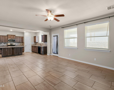 380 Canyon Vista Drive - Photo Thumbnail 19