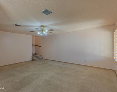 712 Laramie River Avenue - Photo Thumbnail 7