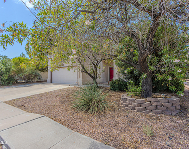 712 Laramie River Avenue - Photo Thumbnail 3