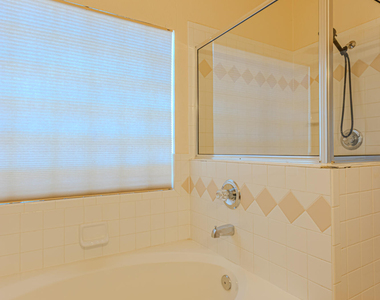 712 Laramie River Avenue - Photo Thumbnail 20