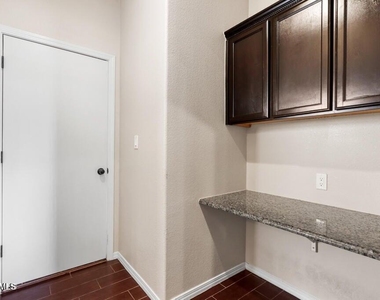 2047 Dreamlight Place - Photo Thumbnail 34