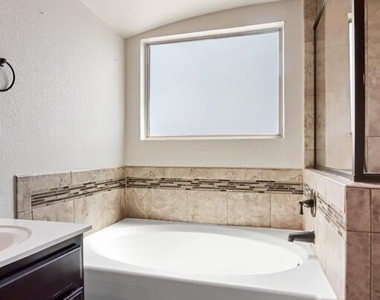 2047 Dreamlight Place - Photo Thumbnail 19