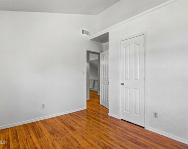 3749 Leticia Street - Photo Thumbnail 23