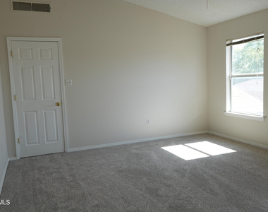 661 Paseo Sereno Drive - Photo Thumbnail 11